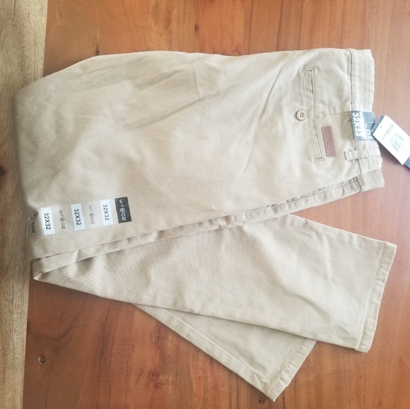 Pants - Picture 6 of 6